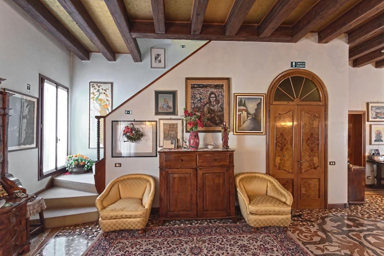 Ca' Maddalena Bed and Breakfast Venetië Buitenkant foto