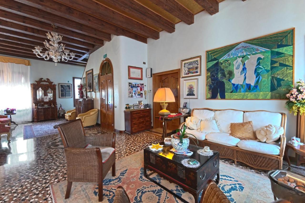 Ca' Maddalena Bed and Breakfast Venetië Buitenkant foto